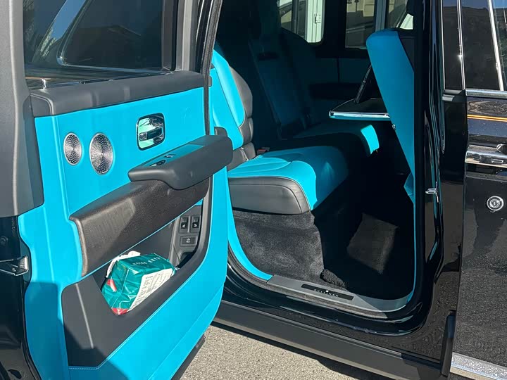 Фото 5 - Rolls-Royce Cullinan