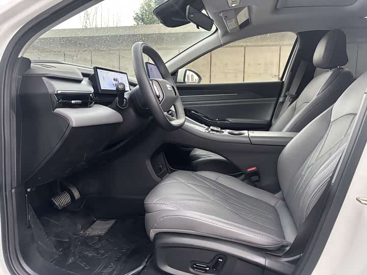 Фото 5 - Geely Galaxy L6