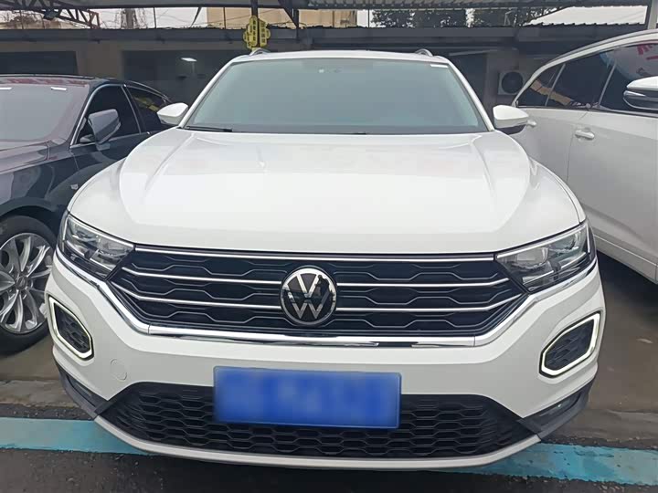 Фото 3 - Volkswagen T-Roc