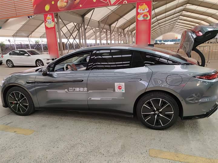 Фото 5 - BYD Han L