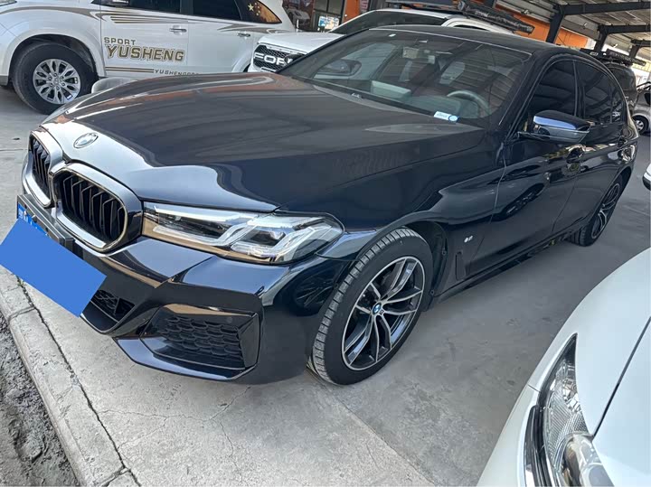 Фото 1 - BMW 5 Series