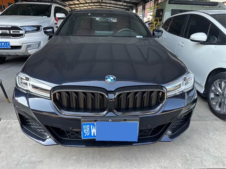 Фото 2 - BMW 5 Series