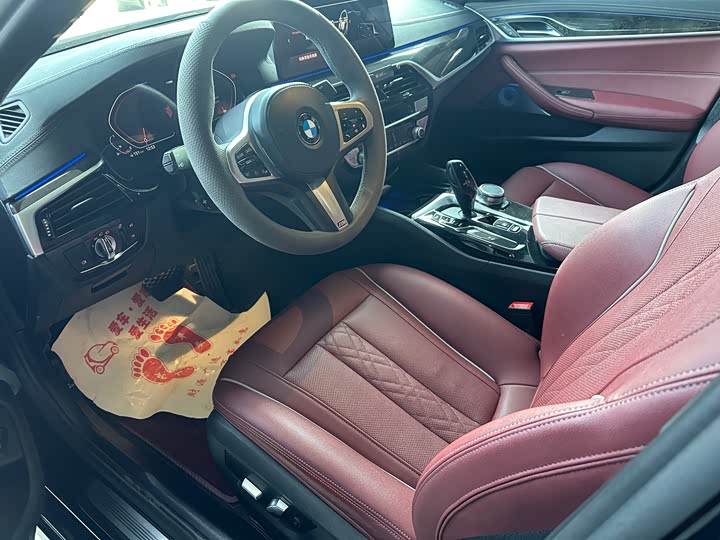 Фото 9 - BMW 5 Series