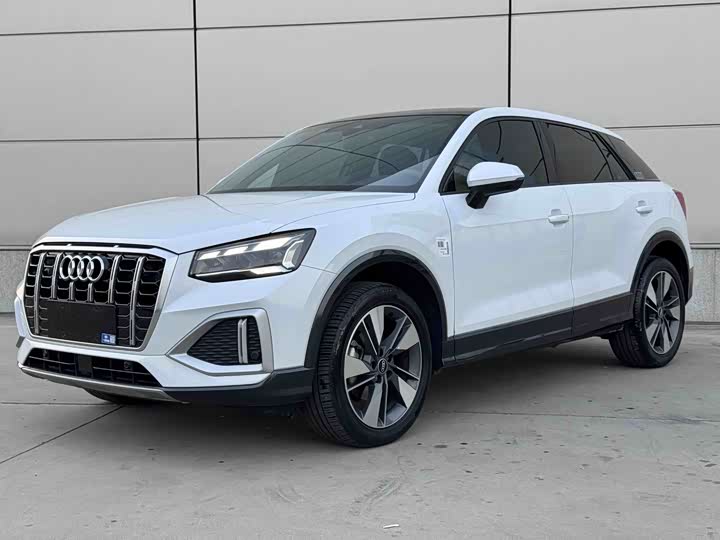 Фото 1 - Audi Q2L