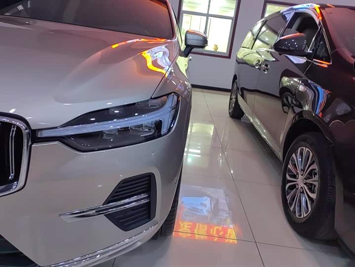 Фото 5 - Volvo XC60 Hybrid