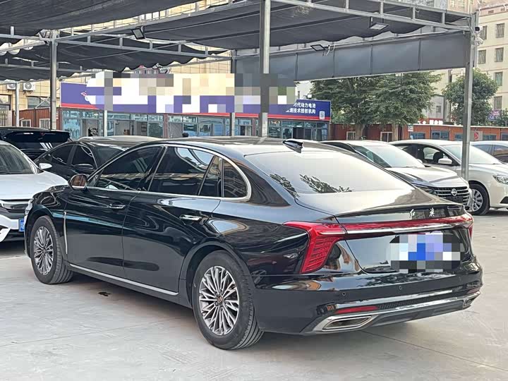 Фото 9 - Hongqi H5