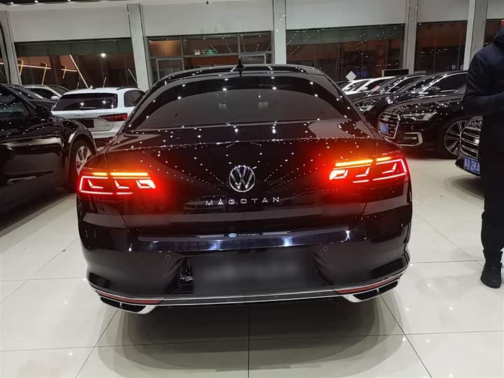 Фото 6 - Volkswagen Magotan