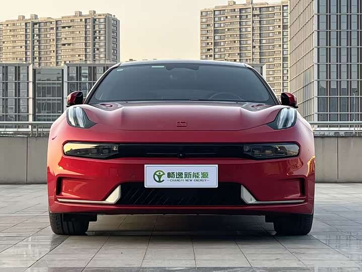 Фото 2 - Zeekr 001