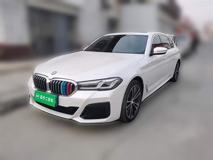 Фото 2 - BMW 5 Series