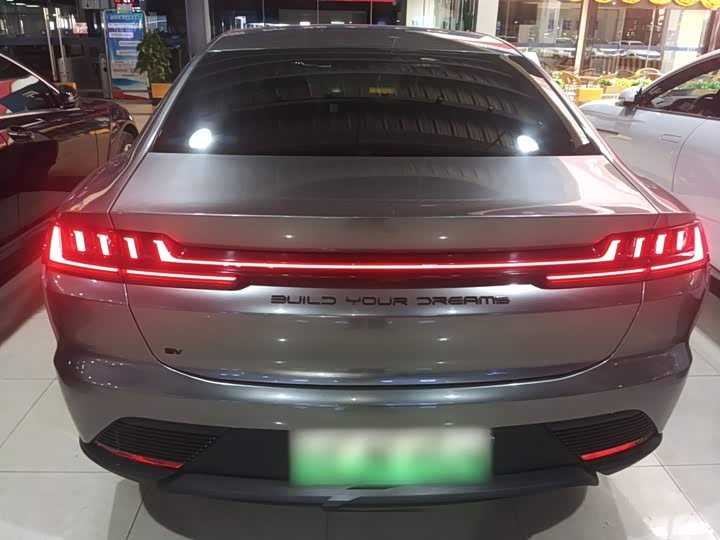 Фото 6 - BYD Han