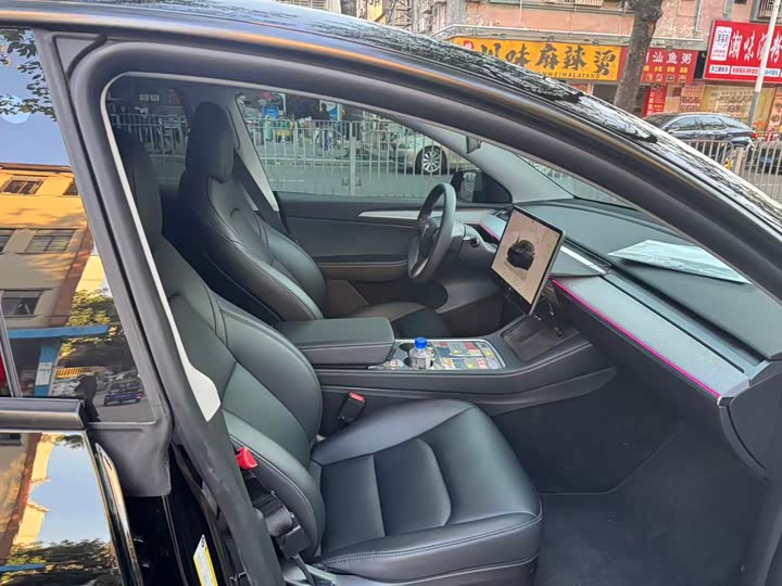 Фото 5 - Tesla Model Y