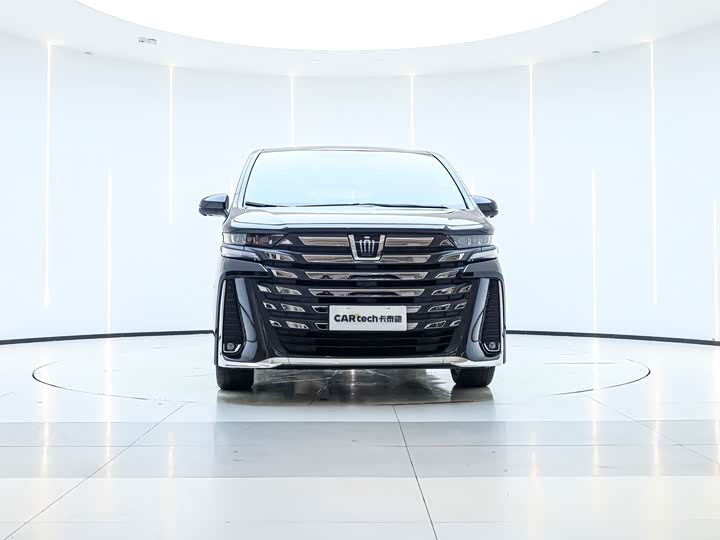 Фото 2 - Toyota Vellfire