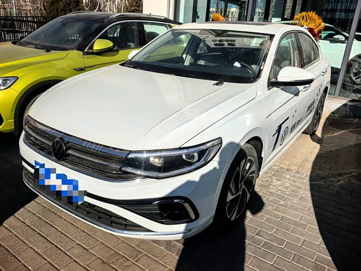 Фото 1 - Volkswagen Bora