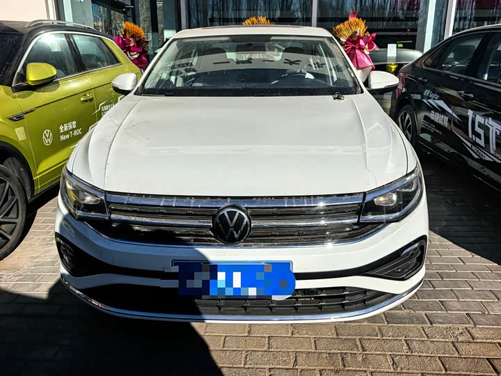 Фото 2 - Volkswagen Bora