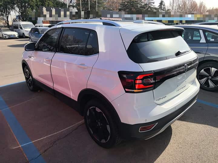 Фото 5 - Volkswagen Tacqua