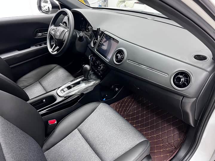 Фото 7 - Honda XR-V