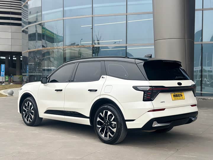 Фото 5 - Ford Edge