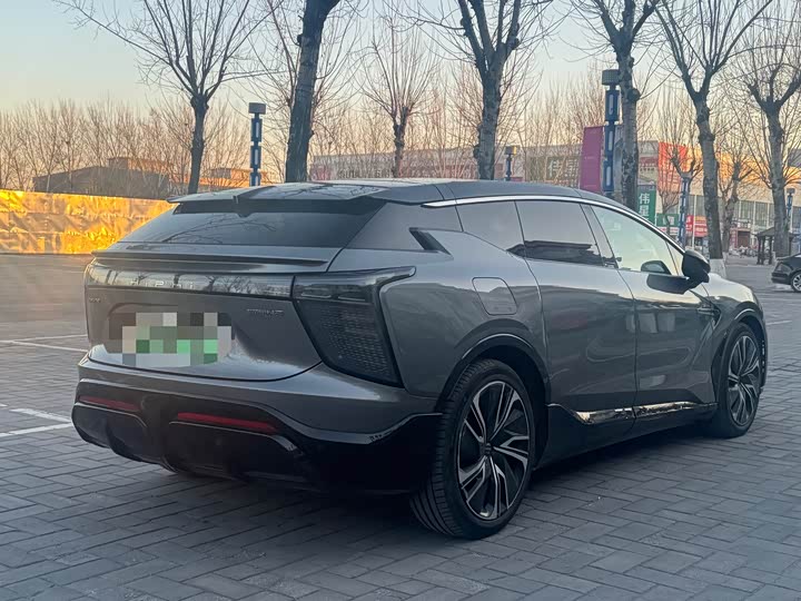 Фото 4 - HiPhi X