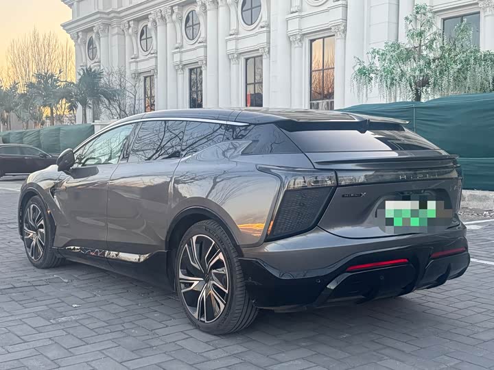 Фото 6 - HiPhi X