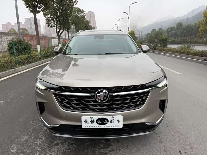 Фото 2 - Buick Envision Plus