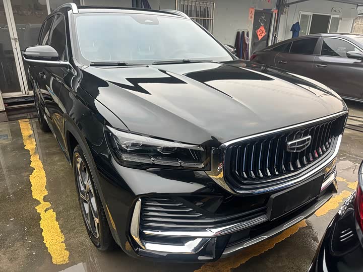 Фото 2 - Geely Monjaro