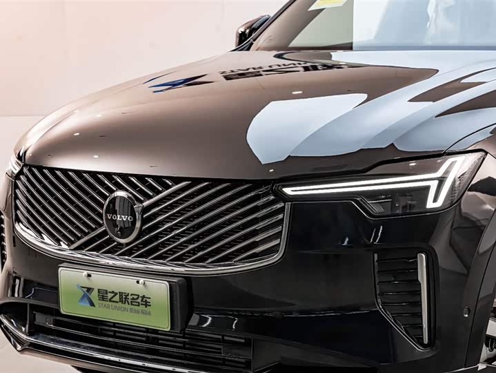 Фото 4 - Volvo XC90 Hybrid