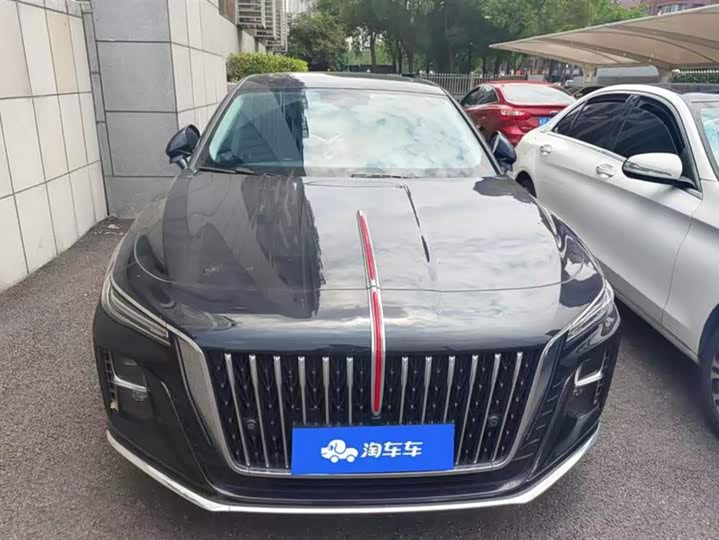 Фото 2 - Hongqi H5