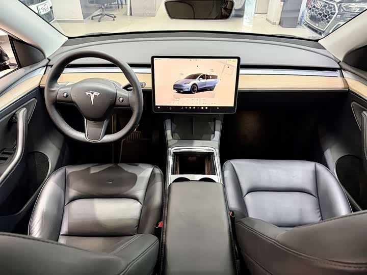 Фото 5 - Tesla Model Y