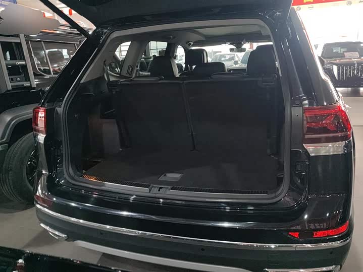 Фото 4 - Volkswagen Teramont Pro