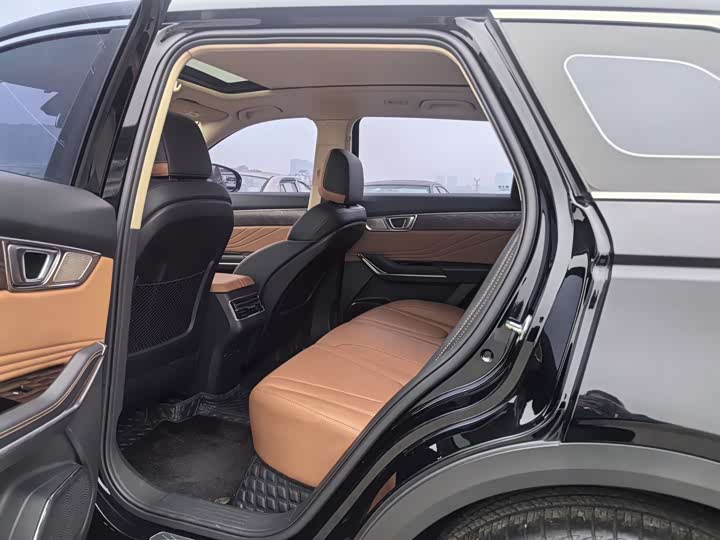 Фото 8 - Bestune T99