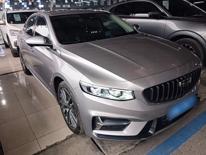 Фото 4 - Geely Preface