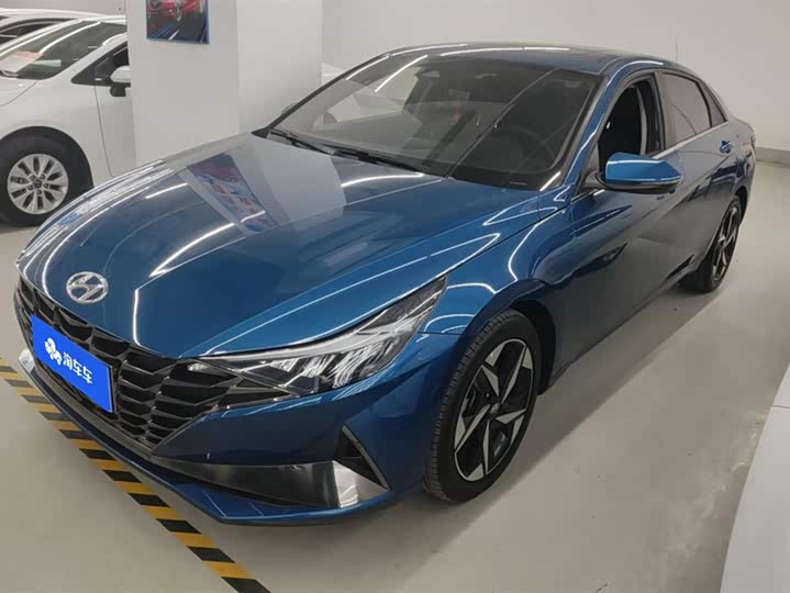 Фото 1 - Hyundai Elantra N line