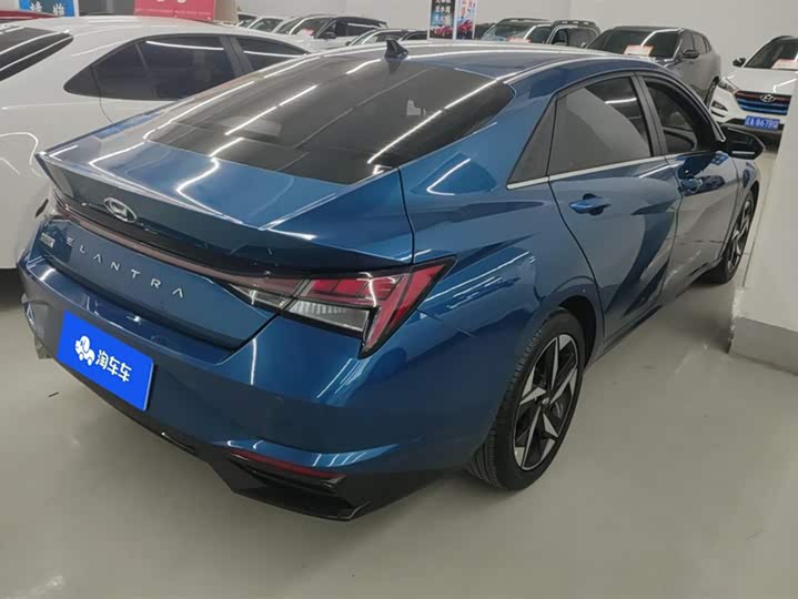 Фото 3 - Hyundai Elantra N line