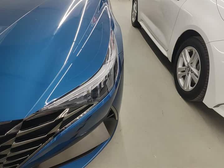 Фото 5 - Hyundai Elantra N line