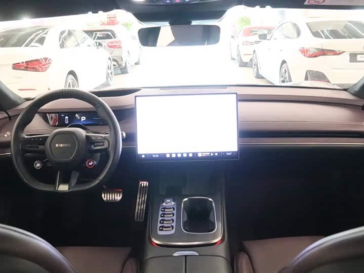 Фото 5 - Xiaomi SU7