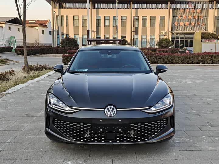 Фото 2 - Volkswagen Lamando L