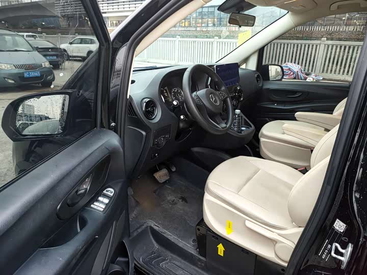 Фото 2 - Mercedes-Benz Vito