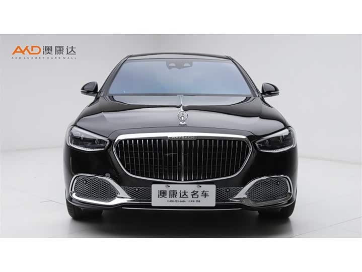 Фото 2 - Mercedes-Benz Maybach S-Class