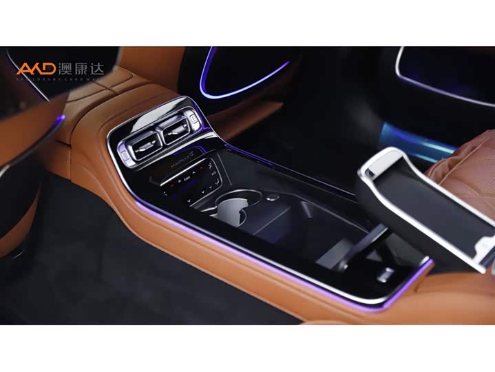 Фото 9 - Mercedes-Benz Maybach S-Class