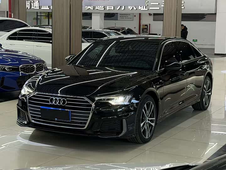 Фото 1 - Audi A6L