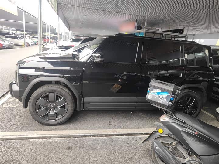 Фото 5 - Chery iCar 03T