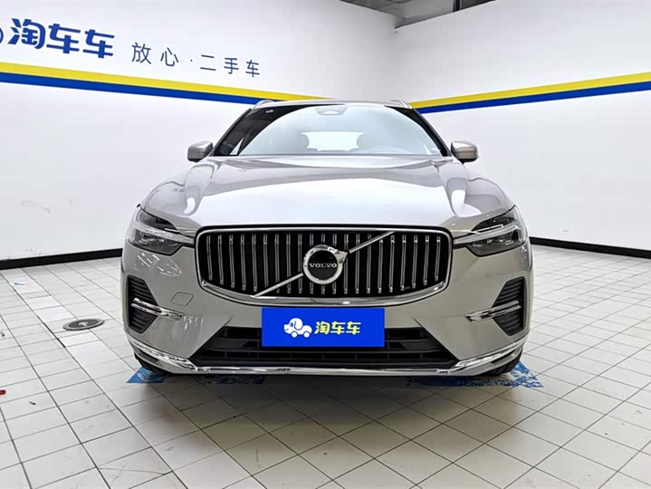 Фото 2 - Volvo XC60