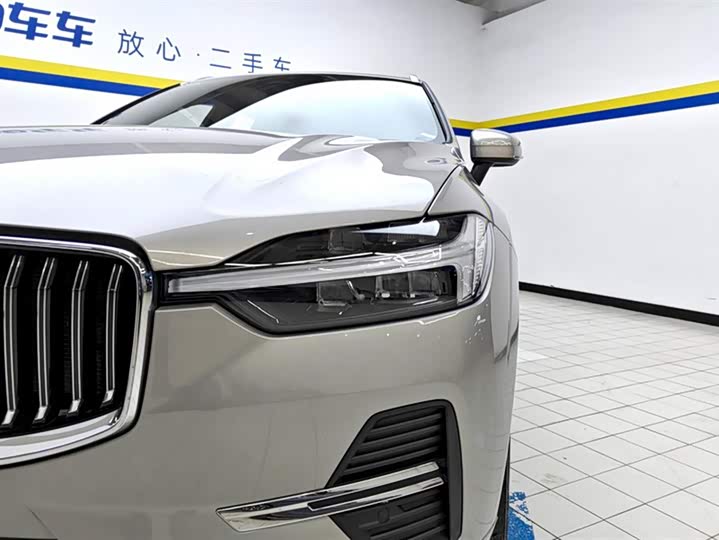 Фото 5 - Volvo XC60