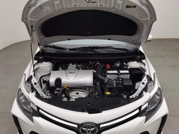 Фото 6 - Toyota Vios