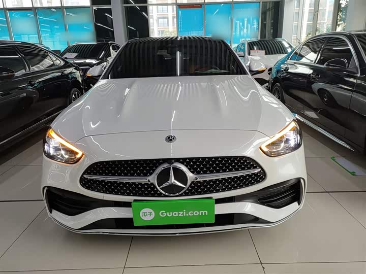 Фото 3 - Mercedes-Benz C-Class