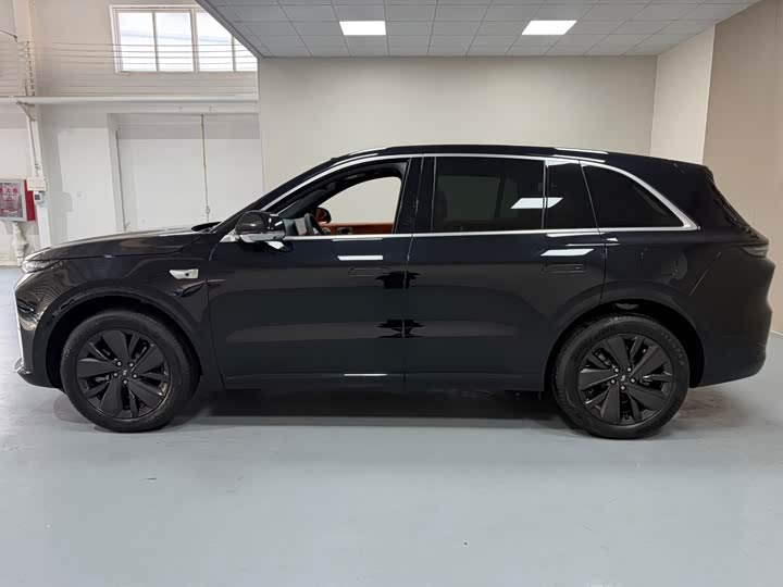 Фото 7 - LiXiang L6