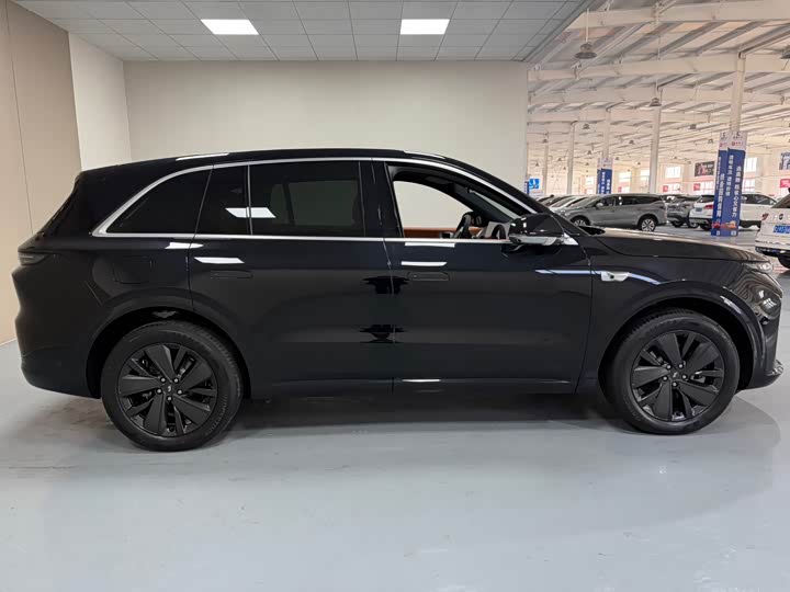 Фото 8 - LiXiang L6