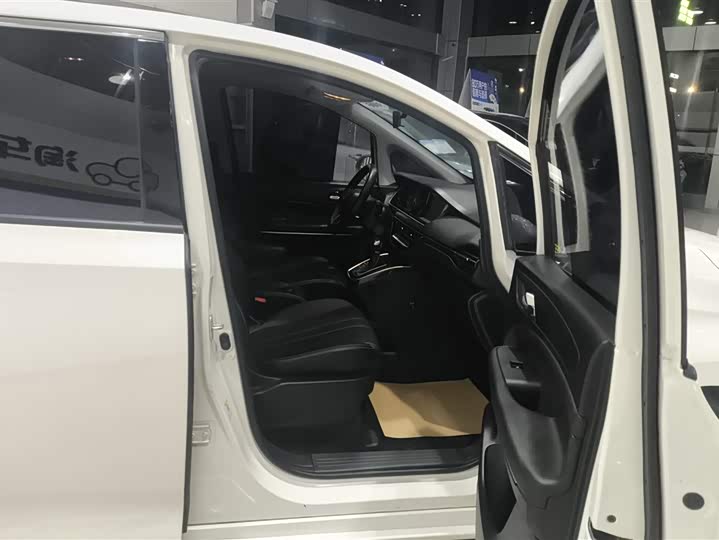 Фото 8 - GAC Trumpchi M6