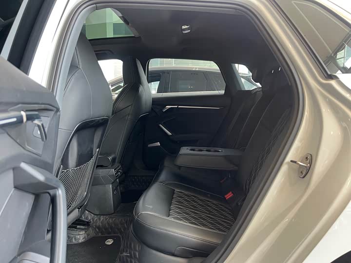 Фото 7 - Audi A3