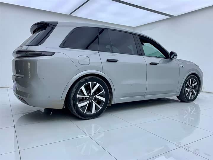 Фото 5 - LiXiang L8